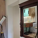 Elegant One Bedroom Myslym Shyri Apartament