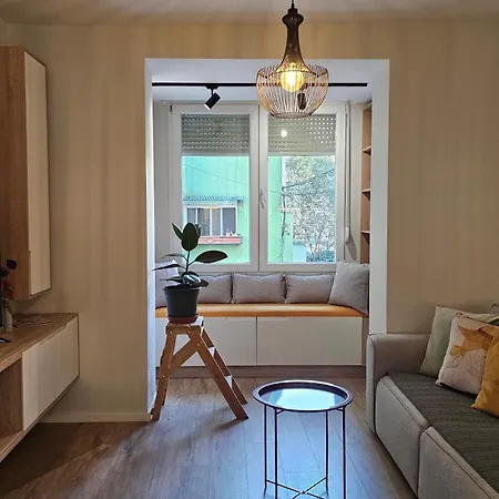 Elegant One Bedroom Myslym Shyri