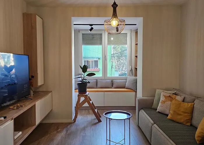Elegant One Bedroom Myslym Shyri
