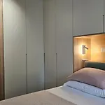 Elegant One Bedroom Myslym Shyri * تيرانا