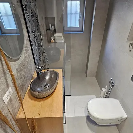 Elegant One Bedroom Myslym Shyri Lejlighed *