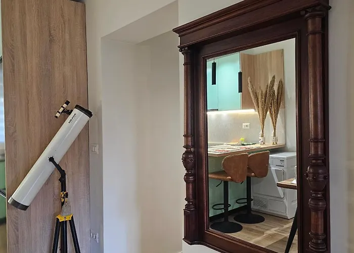 Elegant One Bedroom Myslym Shyri Appartamento
